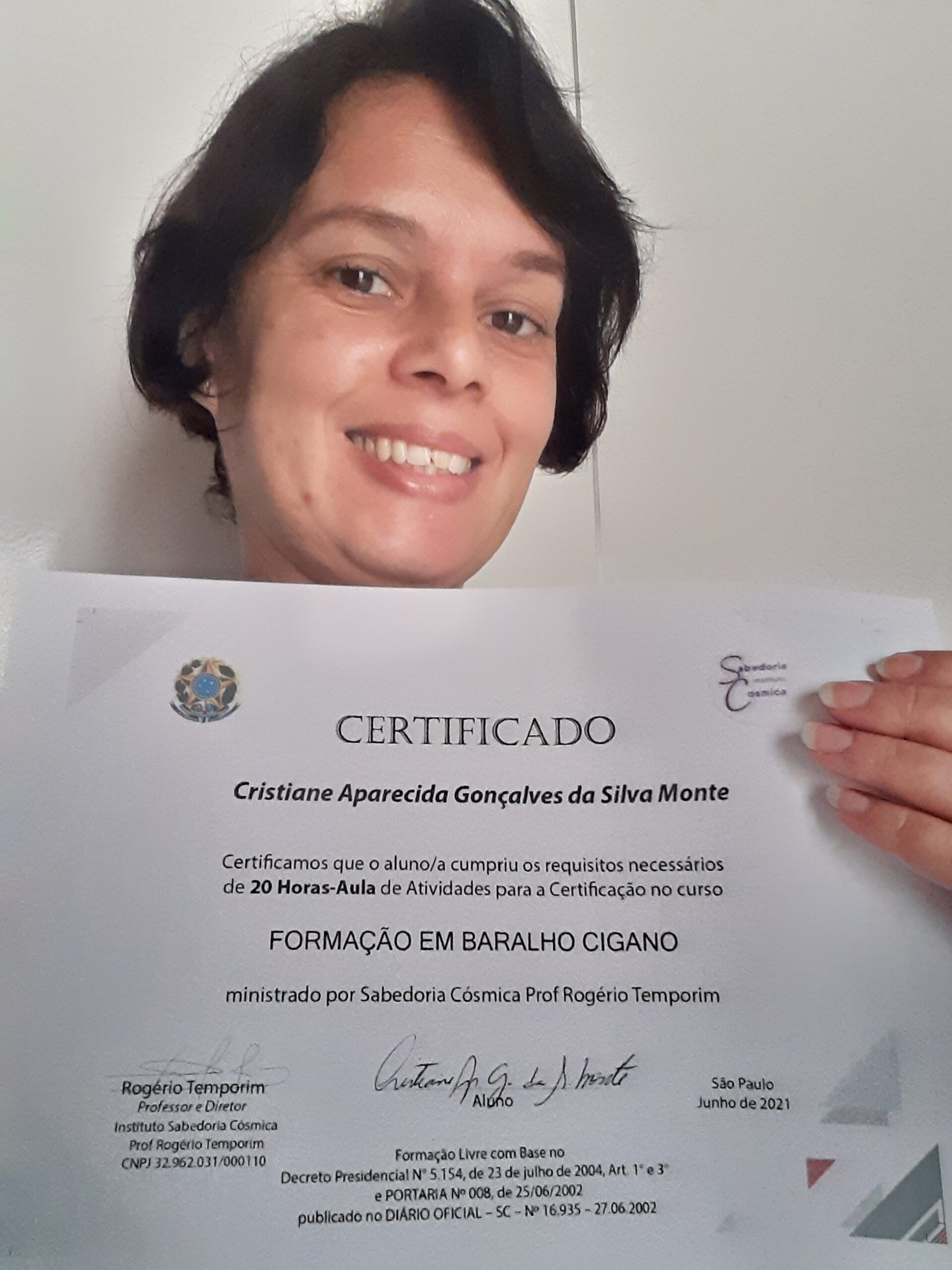 Cristiane - Foto Diploma